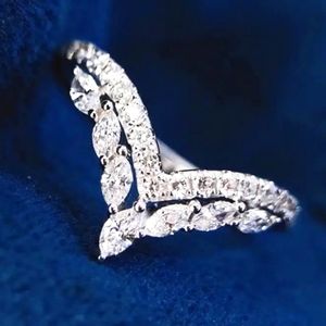 All💎2/$25 Silver Plated V Shaped Marquise Zircon Ring ☆》NWT《☆